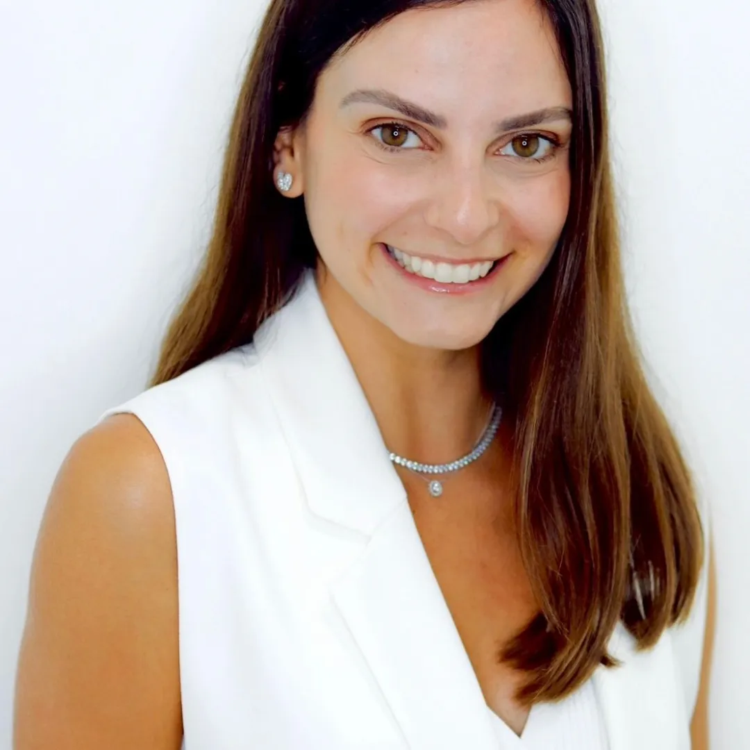 Sobre a Dra. Fabiana Awada